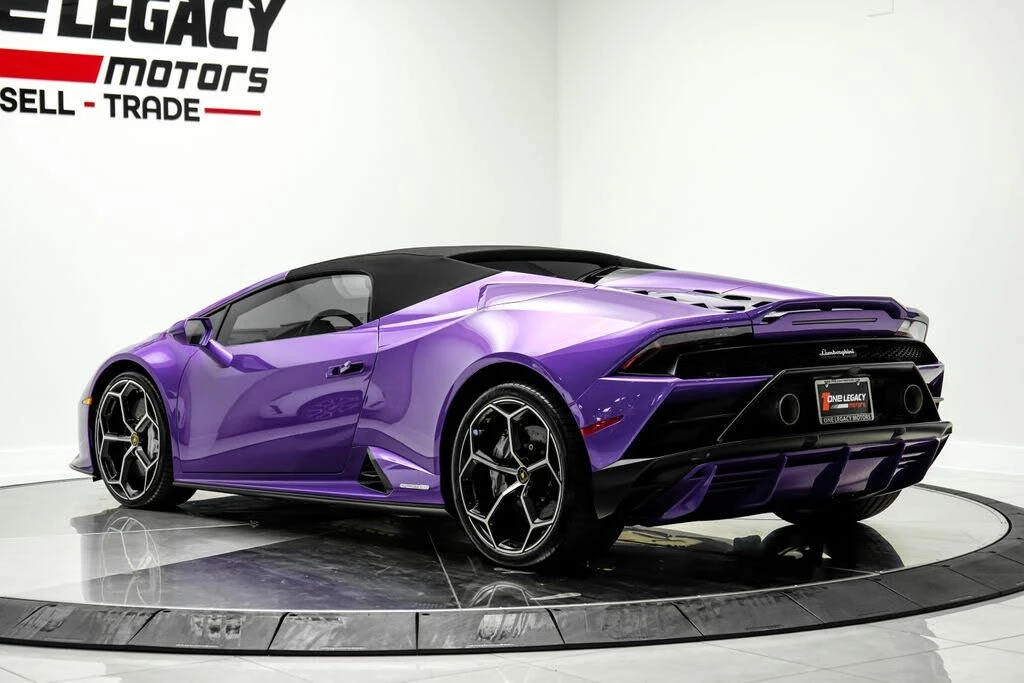 2024 Lamborghini Huracan LP640-4 EVO - Image 11 of 31