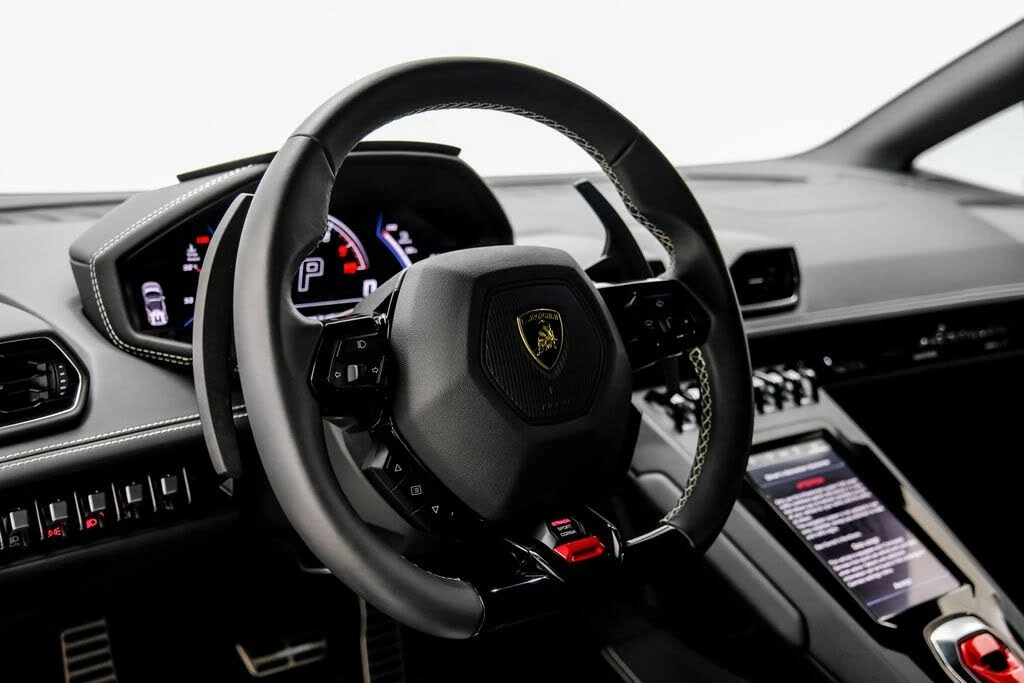 2024 Lamborghini Huracan LP640-4 EVO - Image 17 of 31