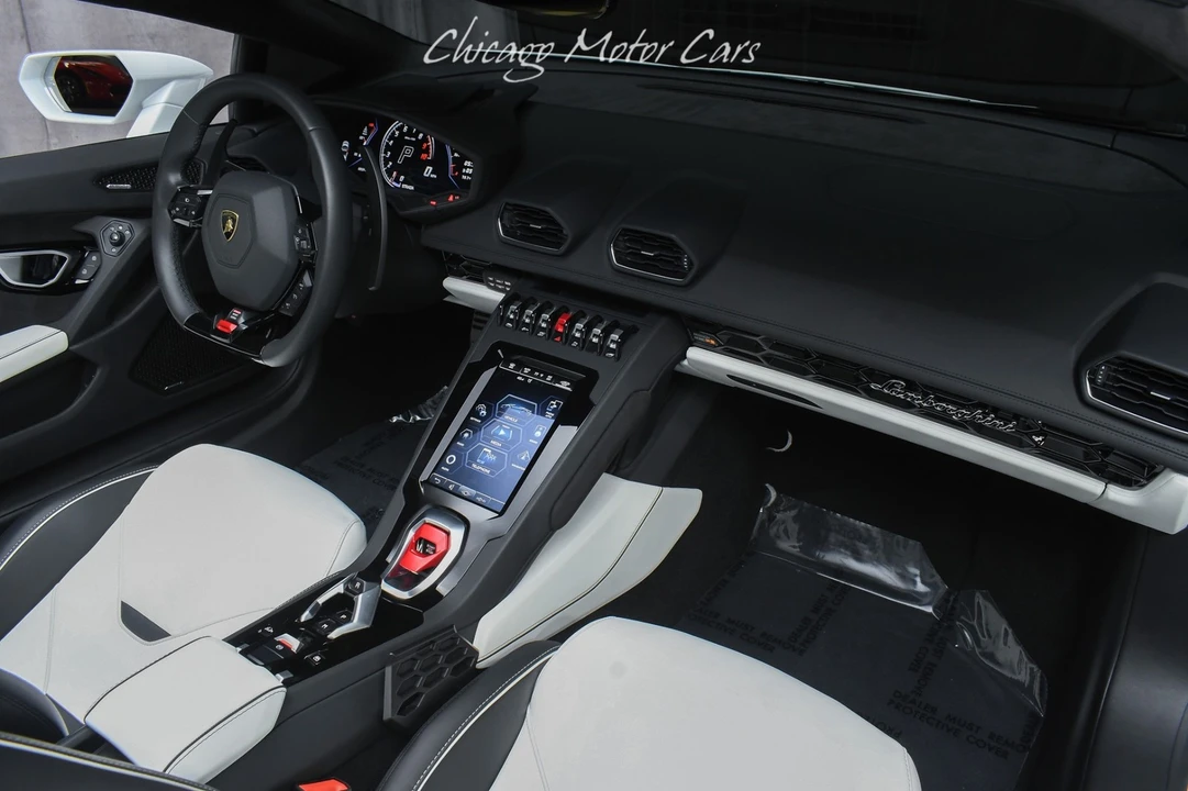 2024 Lamborghini Huracan LP640-4 EVO - Image 19 of 31