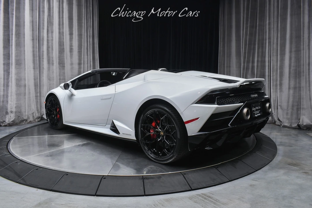 2024 Lamborghini Huracan LP640-4 EVO - Image 3 of 31