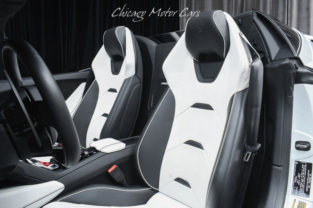 2024 Lamborghini Huracan LP640-4 EVO - Image 17 of 31