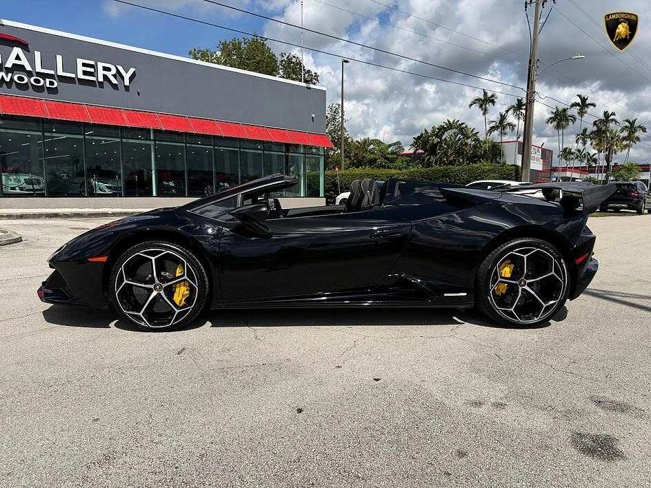 2024 Lamborghini Huracan LP640-4 EVO - Image 15 of 31