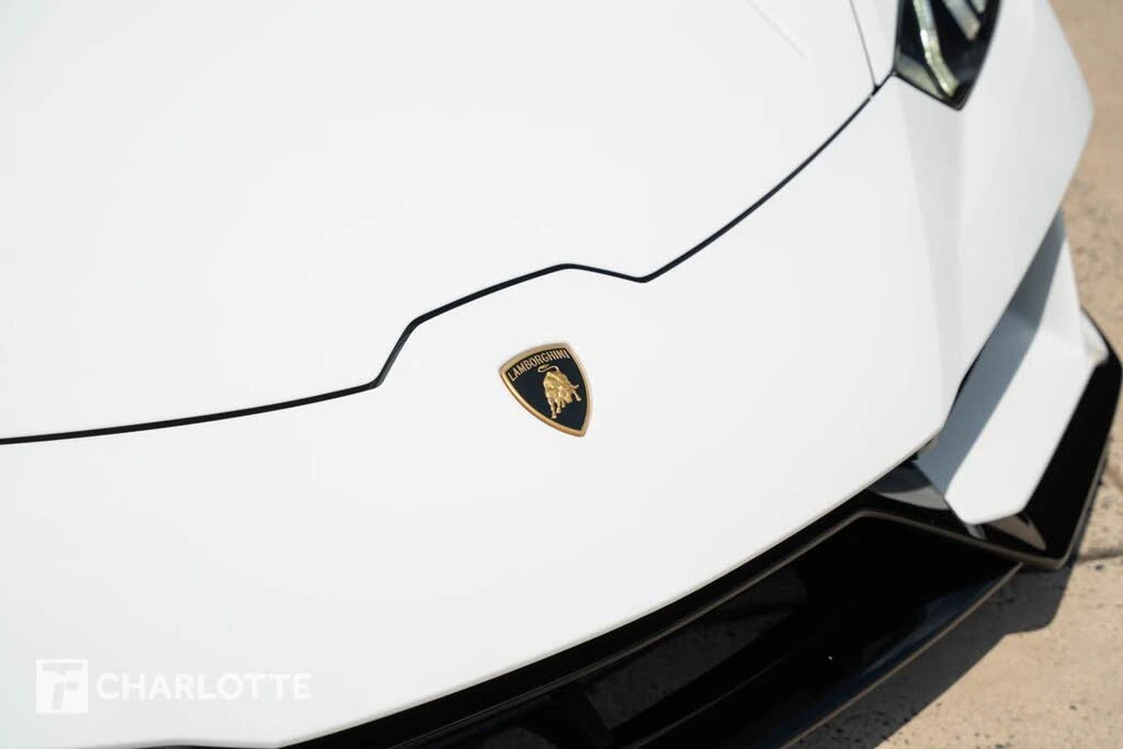2024 Lamborghini Huracan LP640-4 EVO - Image 4 of 31