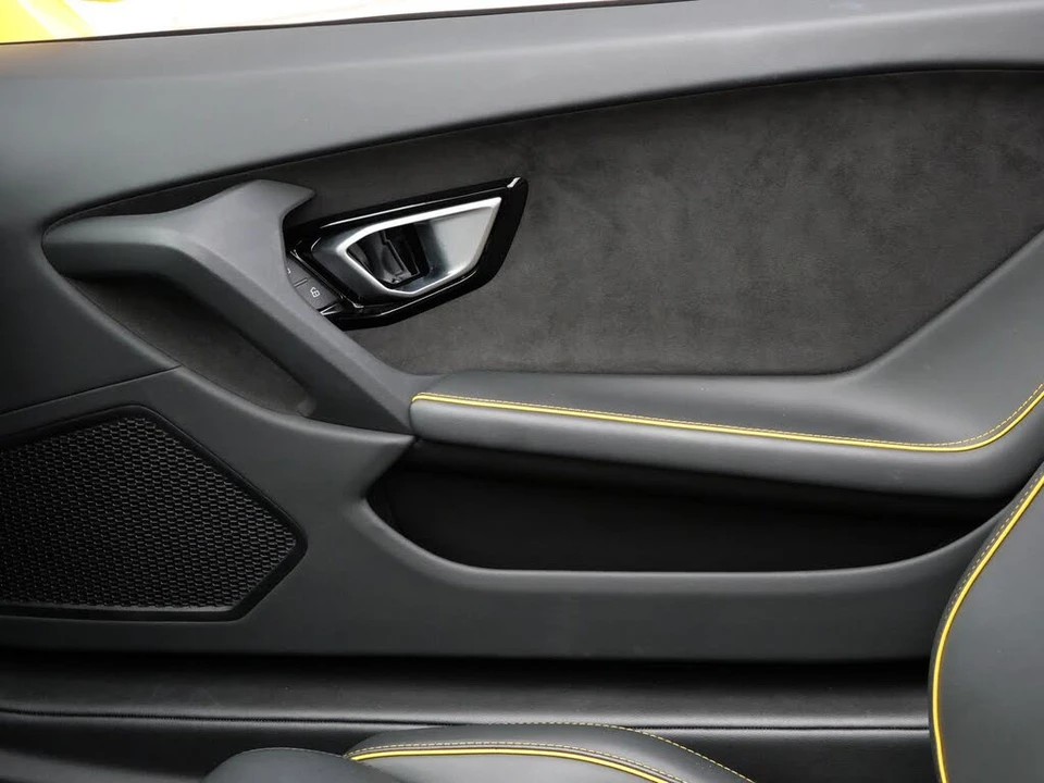 2024 Lamborghini Huracan LP640-4 EVO - Image 18 of 24