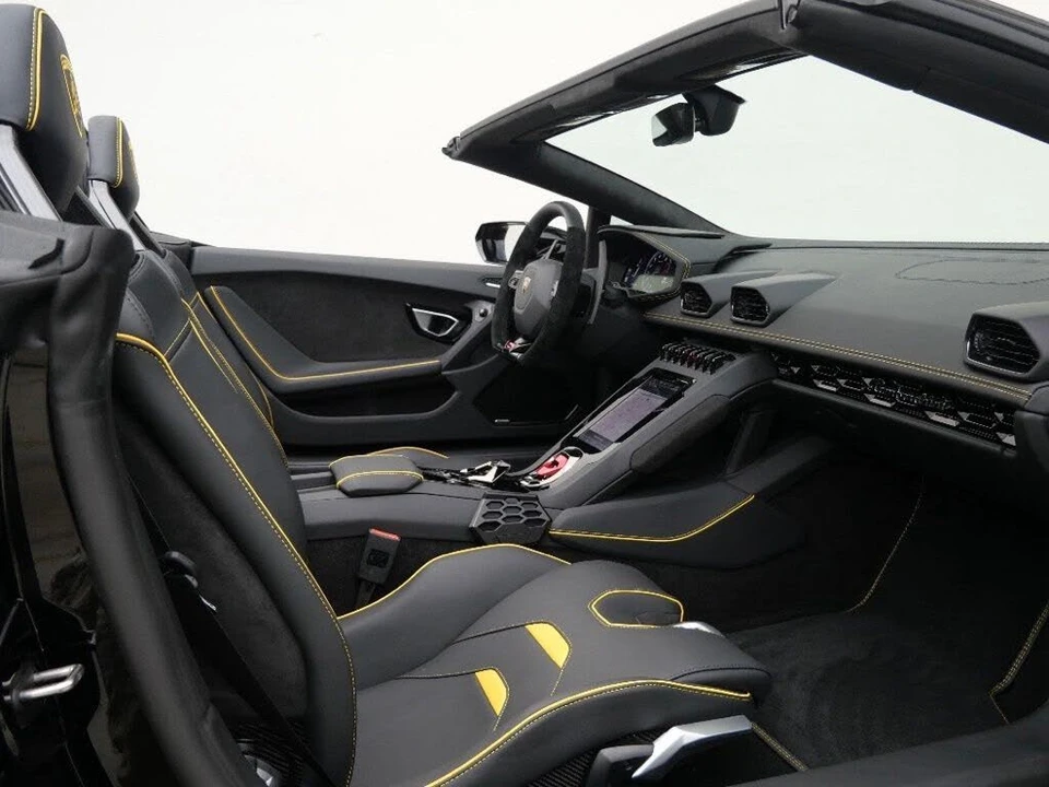 2024 Lamborghini Huracan LP640-4 EVO - Image 23 of 31