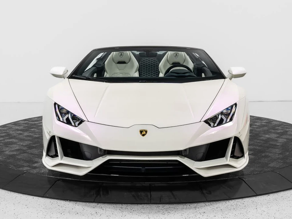 2024 Lamborghini Huracan LP640-4 EVO - Image 8 of 31