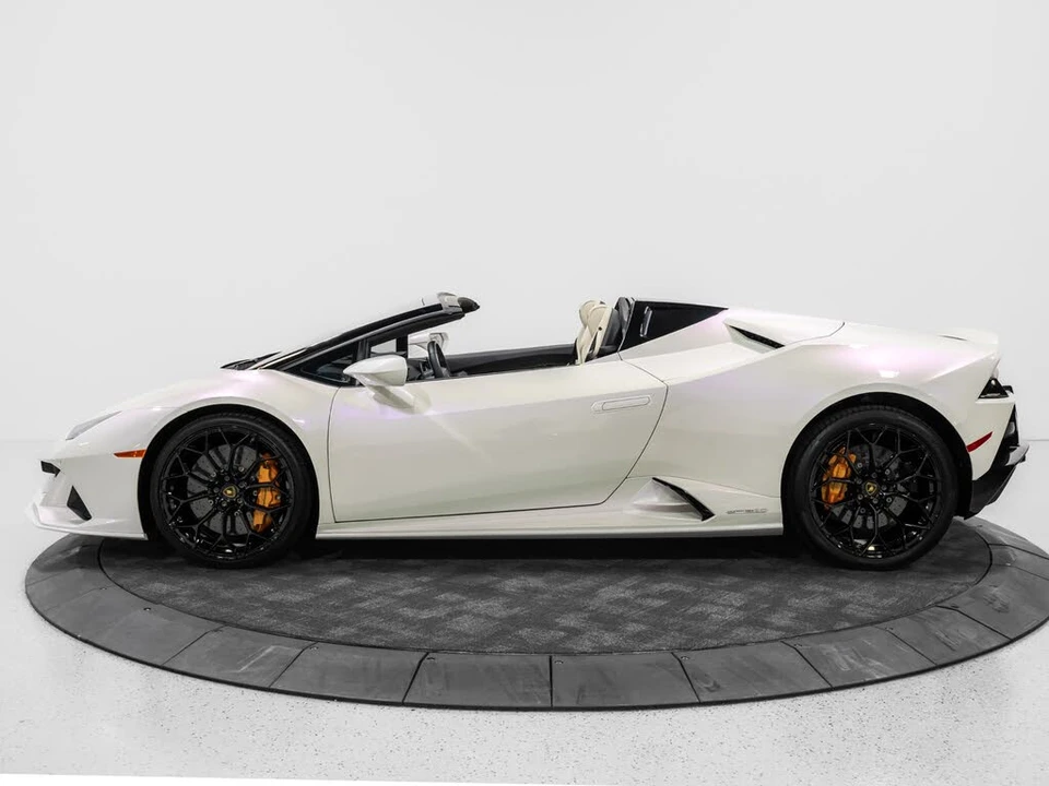 2024 Lamborghini Huracan LP640-4 EVO - Image 4 of 31
