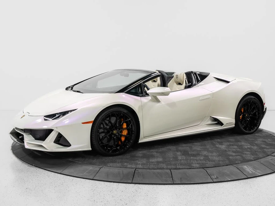 2024 Lamborghini Huracan LP640-4 EVO - Image 3 of 31