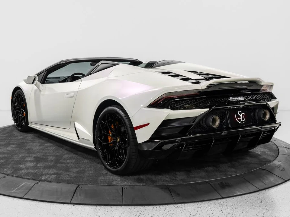2024 Lamborghini Huracan LP640-4 EVO - Image 6 of 31