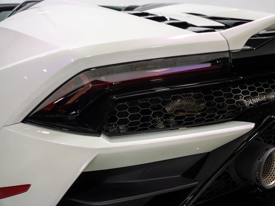 2024 Lamborghini Huracan LP640-4 EVO - Image 14 of 31