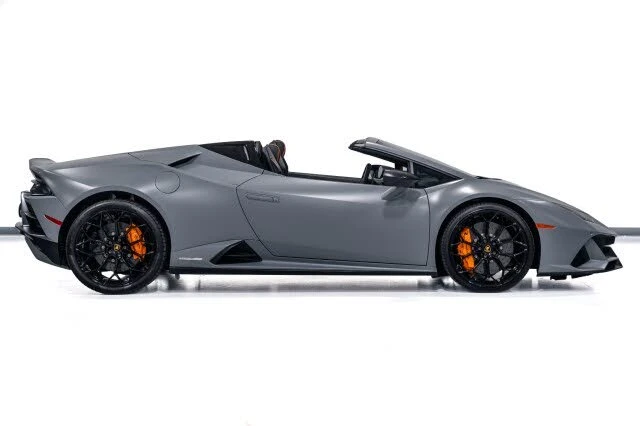 2024 Lamborghini Huracan LP640-4 EVO - Image 9 of 31
