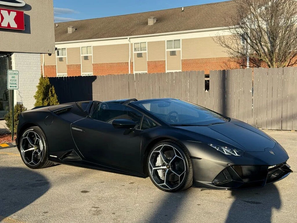 2024 Lamborghini Huracan LP640-4 EVO - Image 6 of 31