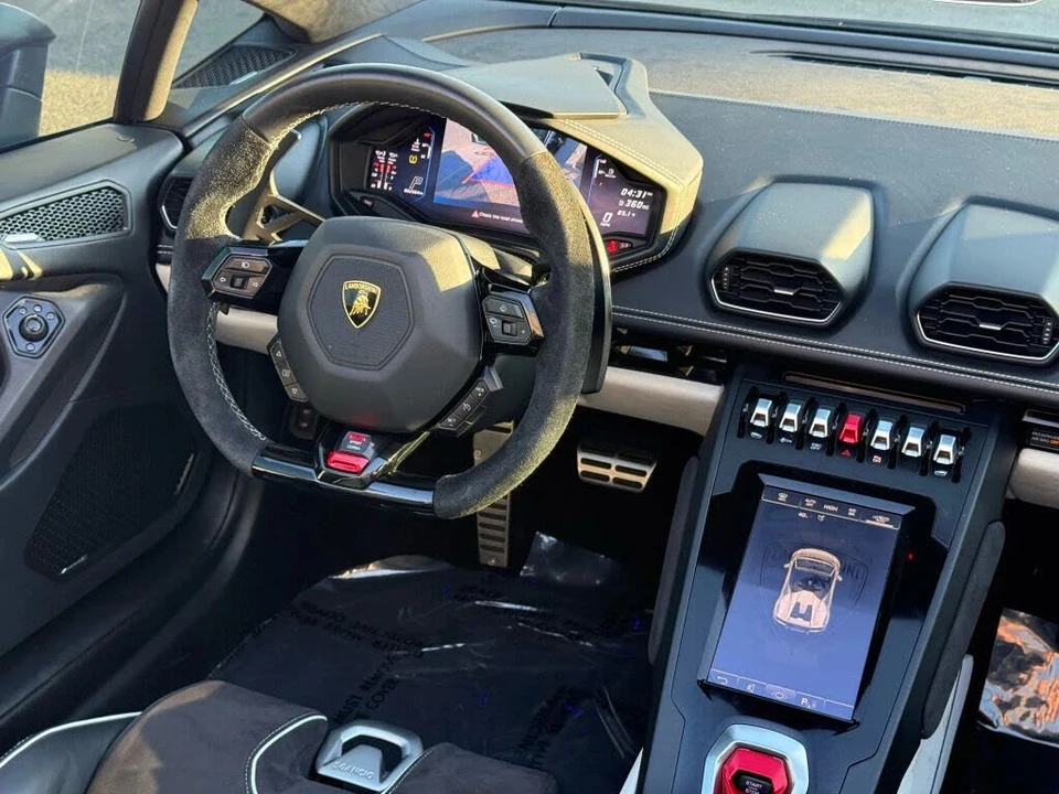 2024 Lamborghini Huracan LP640-4 EVO - Image 13 of 31
