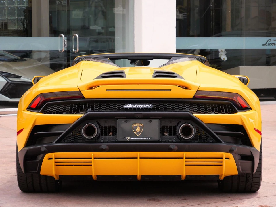 2024 Lamborghini Huracan LP640-4 EVO - Image 4 of 24