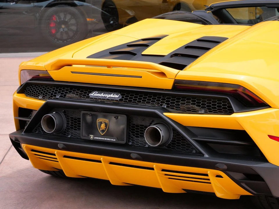 2024 Lamborghini Huracan LP640-4 EVO - Image 14 of 24