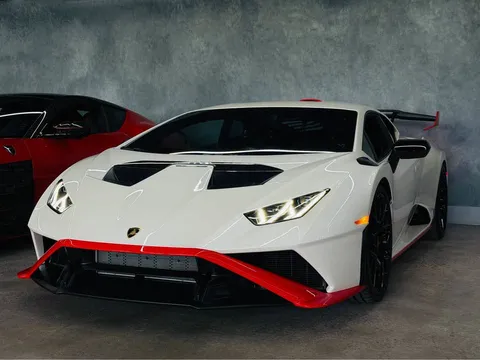 2024 Lamborghini Huracan STO Coupe 2D
