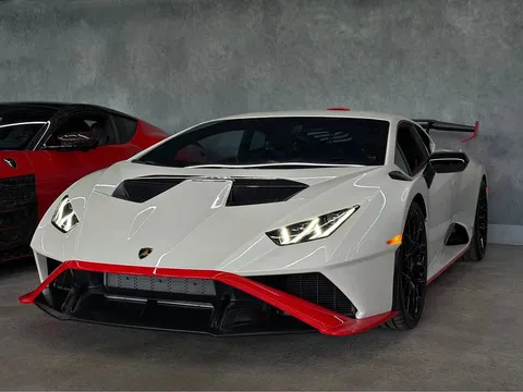 2024 Lamborghini Huracan STO Coupe 2D