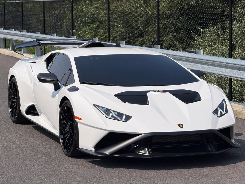 2024 Lamborghini Huracan LP640-2 STO - Image 12 of 31