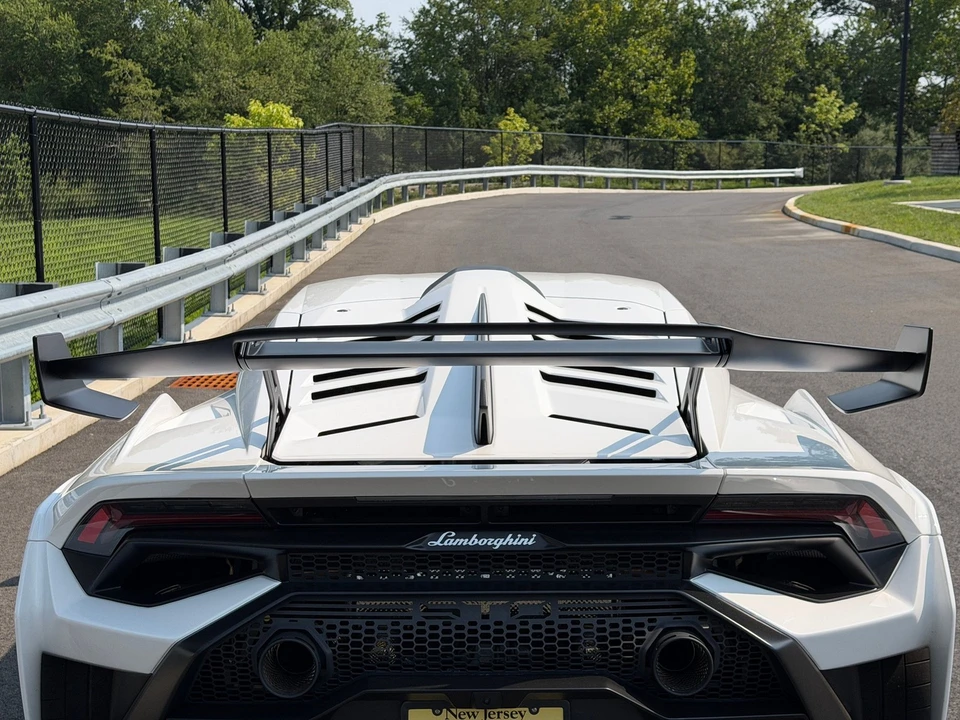 2024 Lamborghini Huracan LP640-2 STO - Image 18 of 31