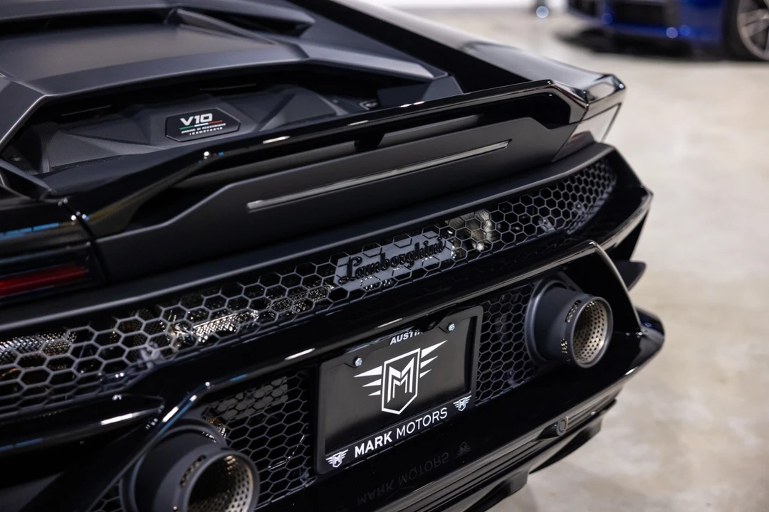 2024 Lamborghini Huracan Sterrato - Image 15 of 31