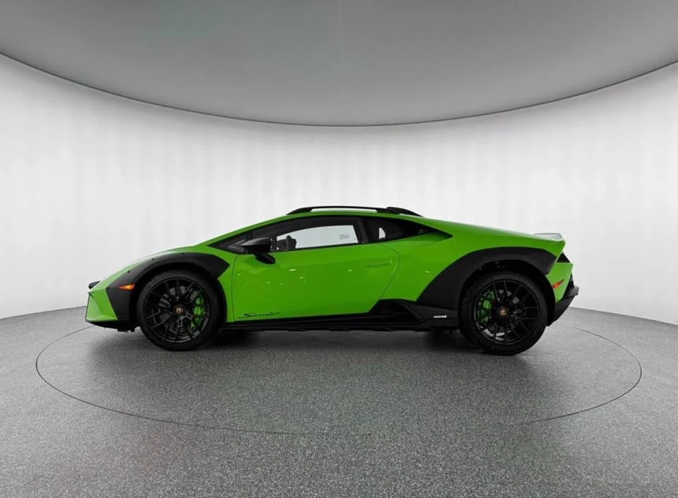 2024 Lamborghini Huracan - Image 8 of 19