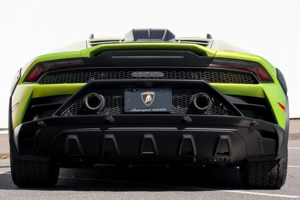 2024 Lamborghini Huracan Sterrato - Image 6 of 23