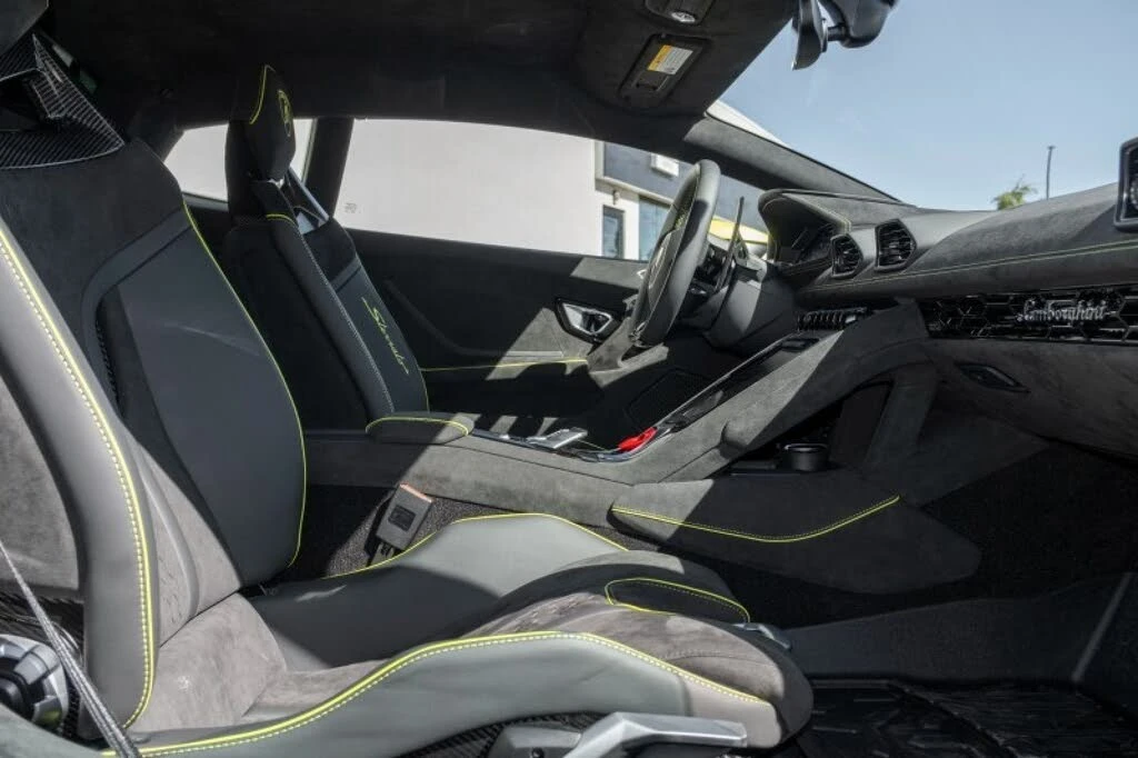 2024 Lamborghini Huracan Sterrato - Image 18 of 23