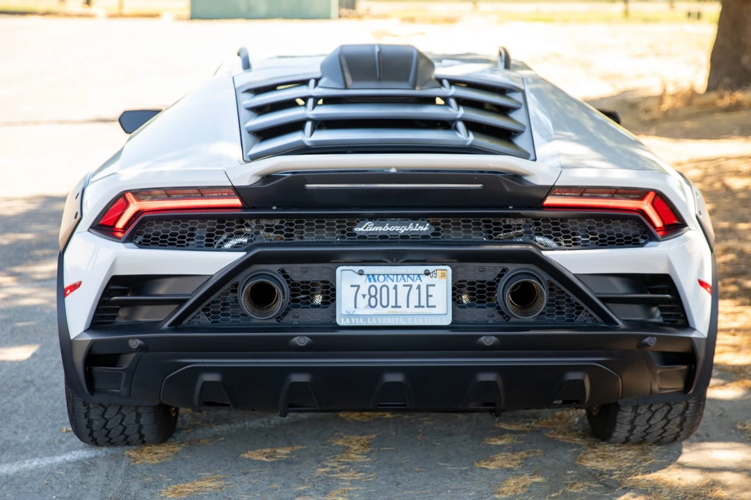 2024 Lamborghini Huracan Sterrato - Image 19 of 31