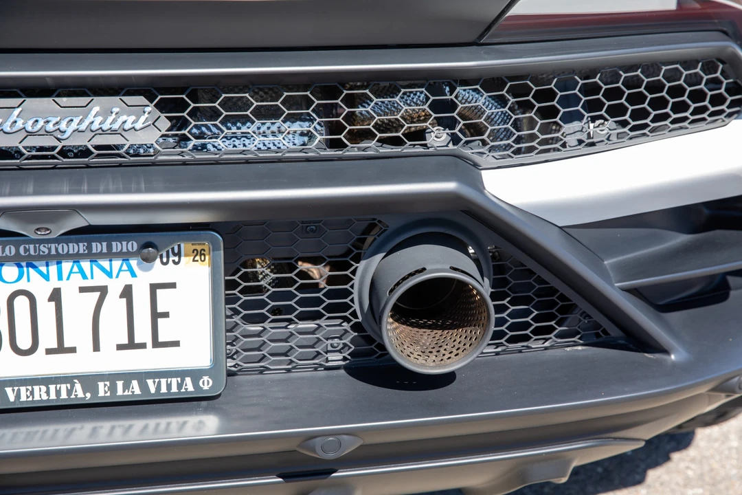 2024 Lamborghini Huracan Sterrato - Image 27 of 31