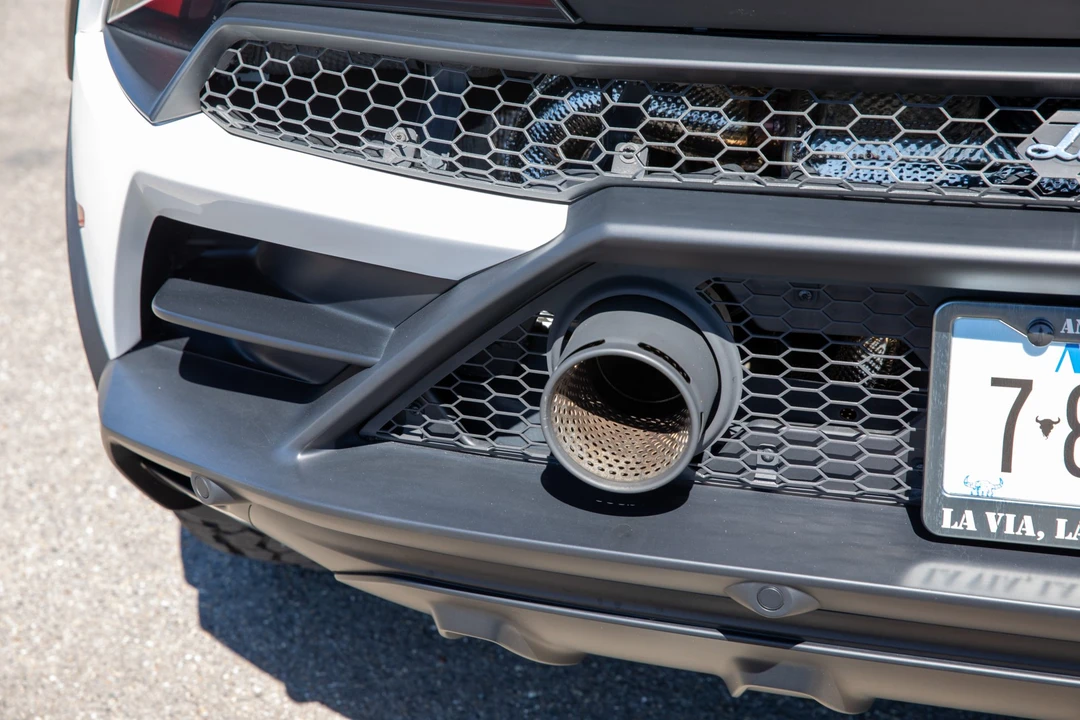 2024 Lamborghini Huracan Sterrato - Image 26 of 31