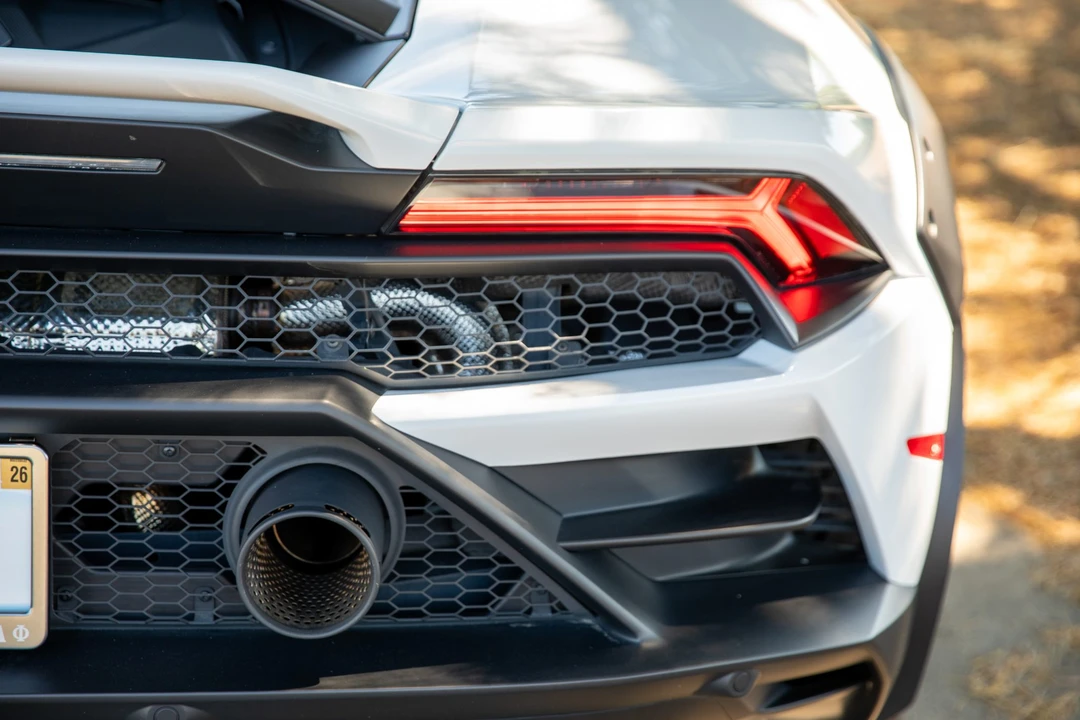 2024 Lamborghini Huracan Sterrato - Image 21 of 31