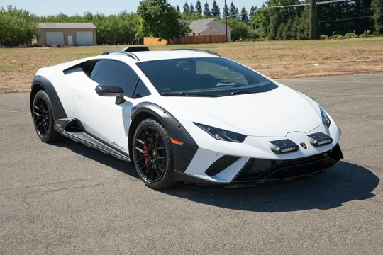2024 Lamborghini Huracan Sterrato - Image 4 of 31