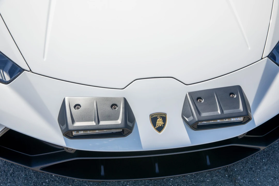2024 Lamborghini Huracan Sterrato - Image 14 of 31