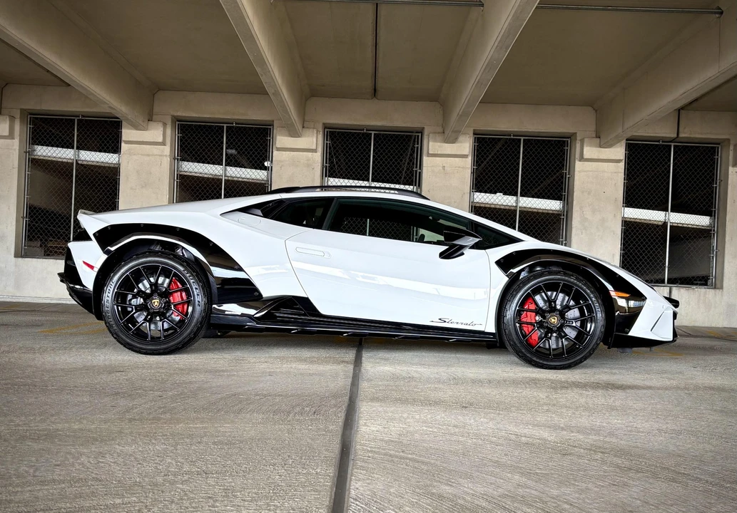 2024 Lamborghini Huracan Sterrato - Image 10 of 31
