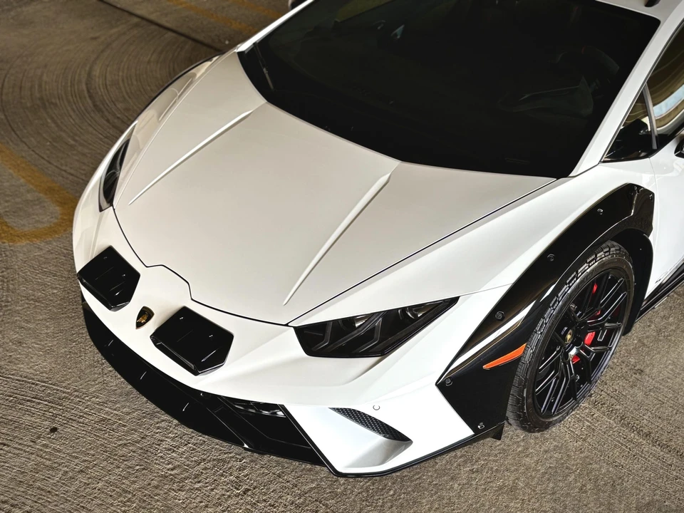 2024 Lamborghini Huracan Sterrato - Image 23 of 31