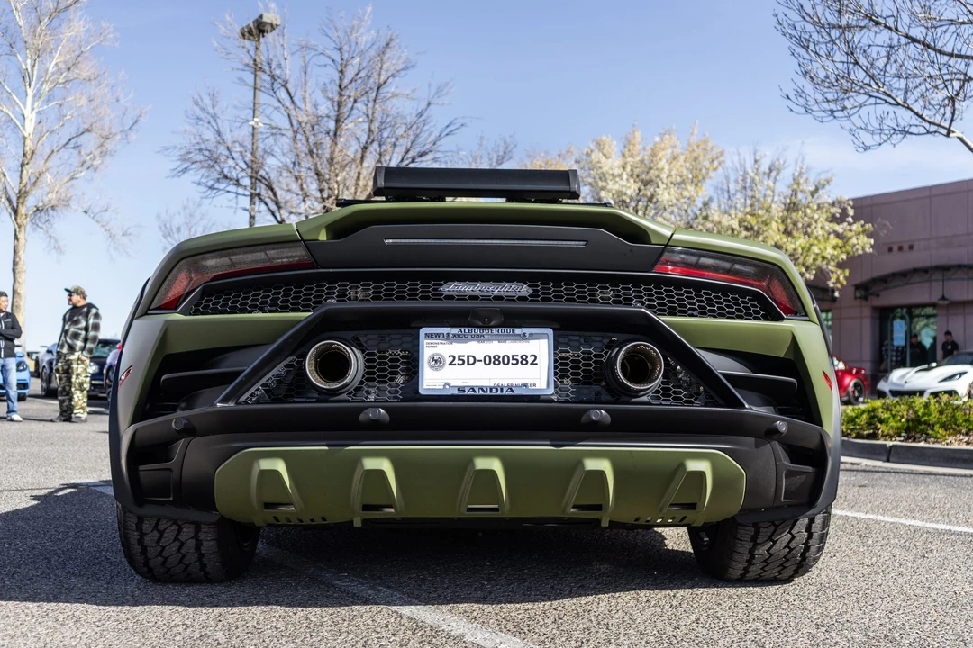 2024 Lamborghini Huracan Sterrato - Image 19 of 31