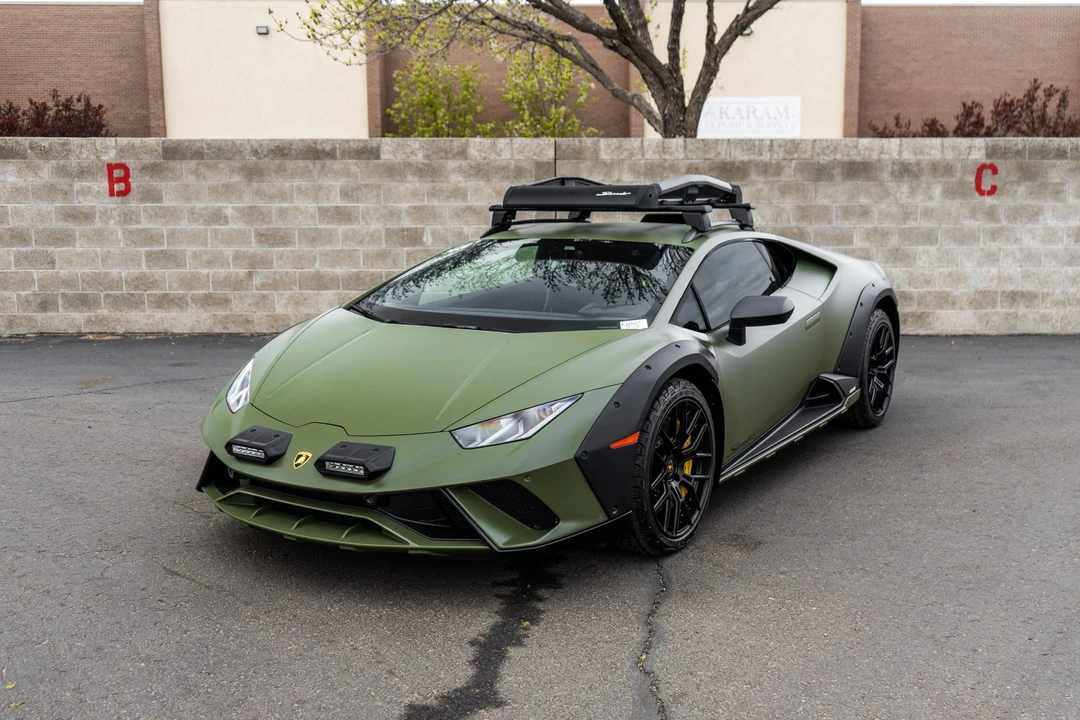 2024 Lamborghini Huracan Sterrato - Image 4 of 31