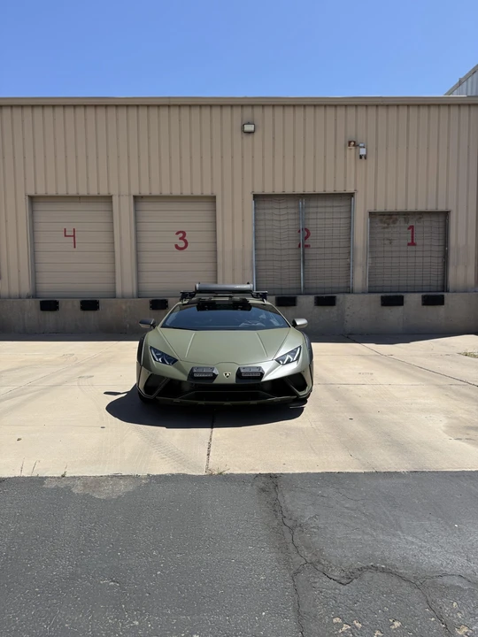 2024 Lamborghini Huracan Sterrato - Image 27 of 31