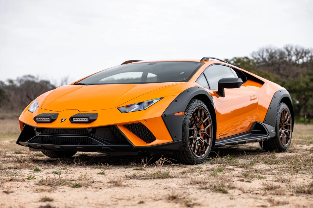 2024 Lamborghini Huracan Sterrato - Image 5 of 31