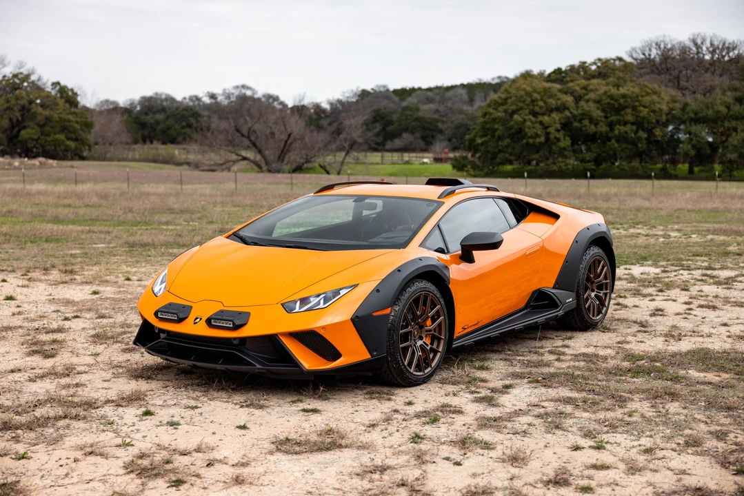 2024 Lamborghini Huracan Sterrato - Image 4 of 31
