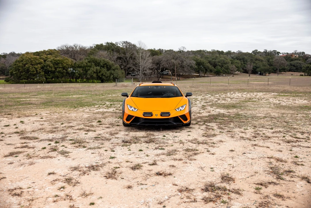 2024 Lamborghini Huracan Sterrato - Image 7 of 31