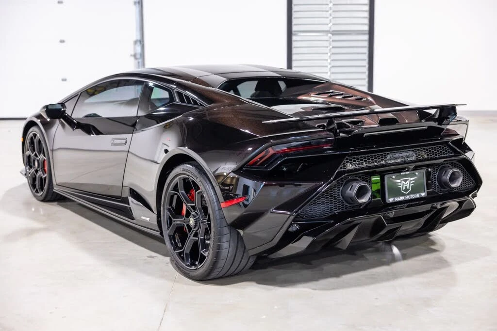 2024 Lamborghini Huracan LP640-2 Tecnica - Image 7 of 31