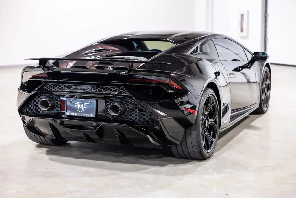 2024 Lamborghini Huracan LP640-2 Tecnica - Image 9 of 31
