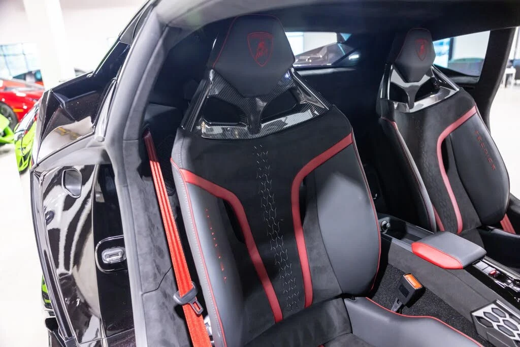 2024 Lamborghini Huracan LP640-2 Tecnica - Image 31 of 31