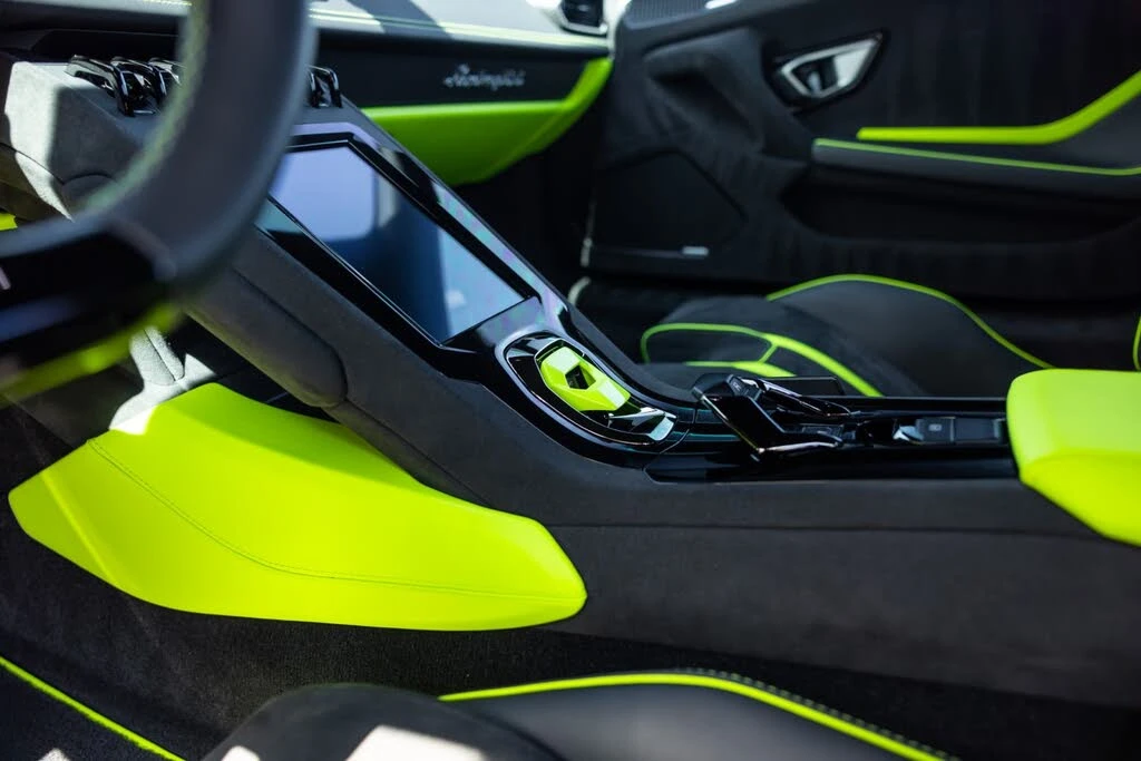 2024 Lamborghini Huracan LP640-2 Tecnica - Image 18 of 19
