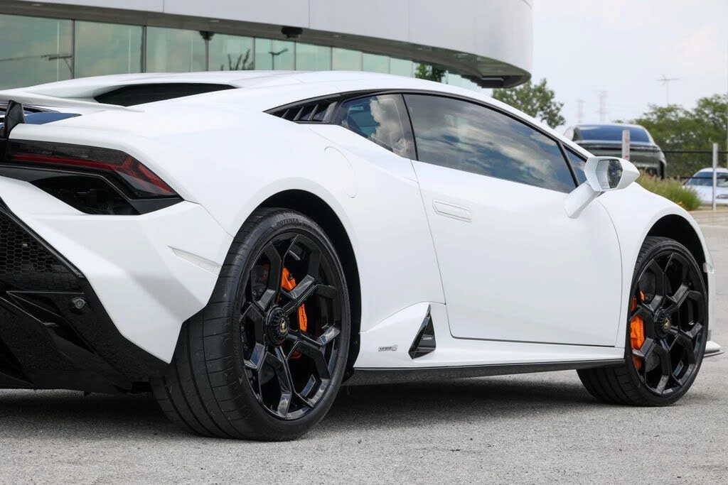 2024 Lamborghini Huracan LP640-2 Tecnica - Image 20 of 31