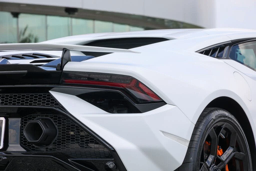 2024 Lamborghini Huracan LP640-2 Tecnica - Image 25 of 31