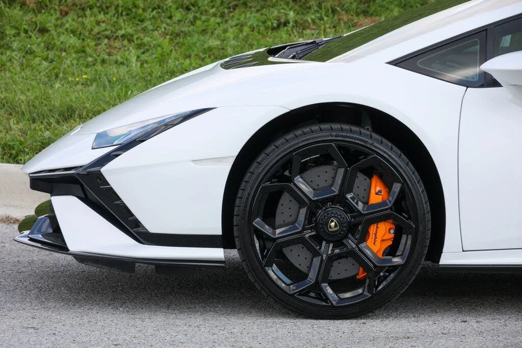 2024 Lamborghini Huracan LP640-2 Tecnica - Image 29 of 31