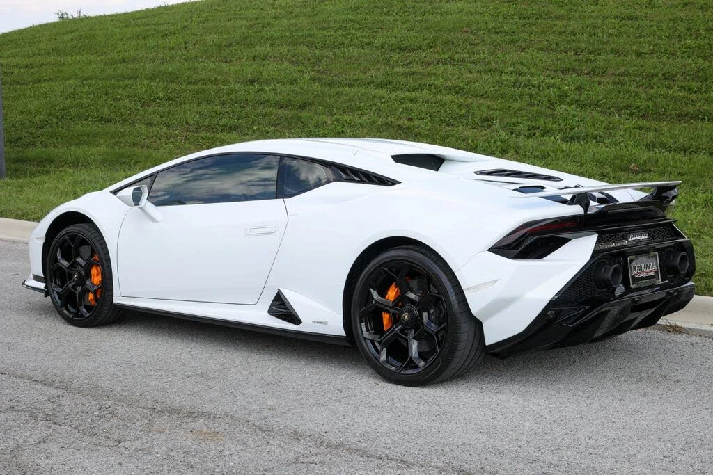 2024 Lamborghini Huracan LP640-2 Tecnica - Image 3 of 31