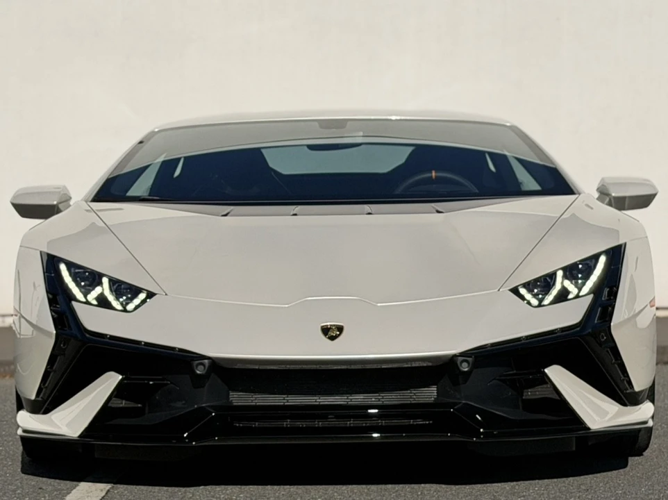 2024 Lamborghini Huracan - Image 2 of 12